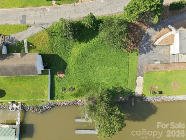 207 Catawba Avenue, Hickory, NC 28601