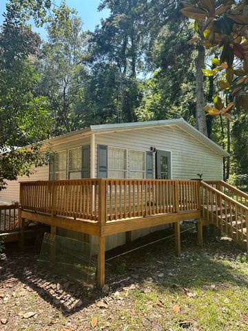 71 Kathy Drive, Havana, FL 32333