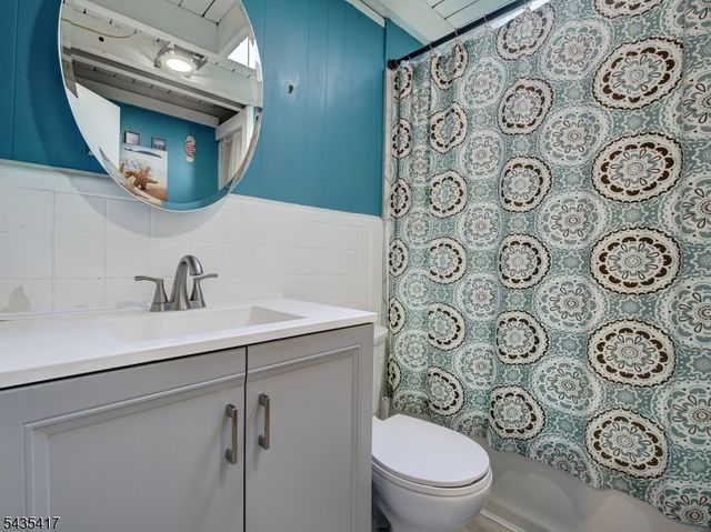 38 Orchard Dr, Vernon Twp., NJ 07462
