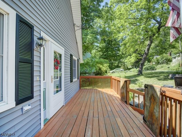 38 Orchard Dr, Vernon Twp., NJ 07462