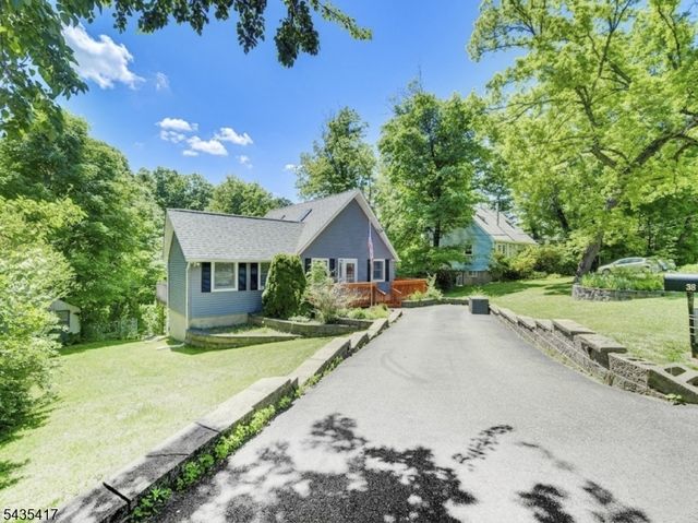 38 Orchard Dr, Vernon Twp., NJ 07462