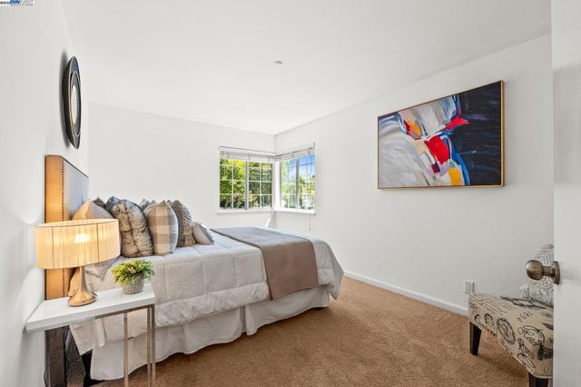 1728 Cottonwood St, Union City, CA 94587