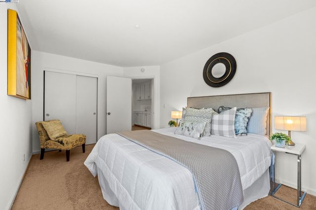 1728 Cottonwood St, Union City, CA 94587