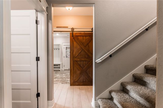 509 Waterfalls Court, Farmington, AR 72730
