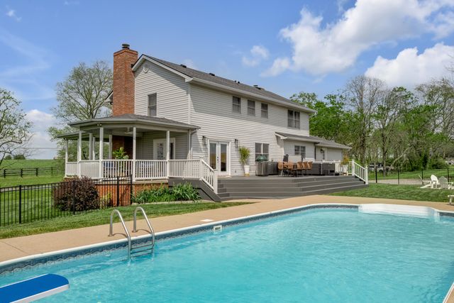 905 Pretty Run Road, Winchester, KY 40391