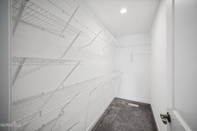 2 Glacier Lane, Delta, OH 43515