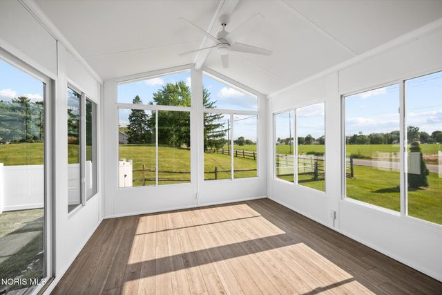2 Glacier Lane, Delta, OH 43515
