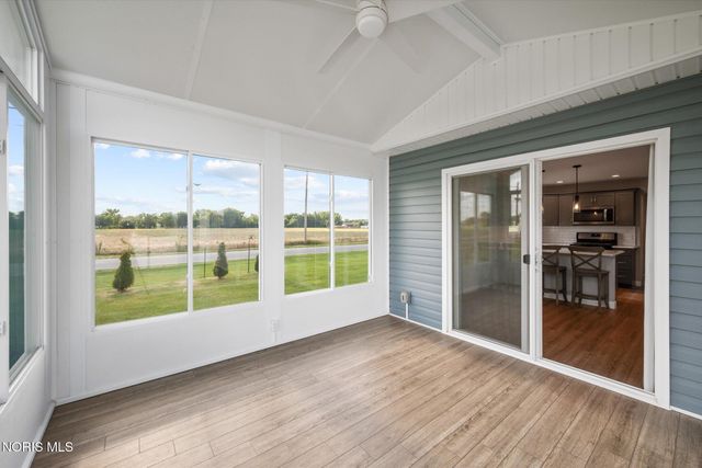 2 Glacier Lane, Delta, OH 43515