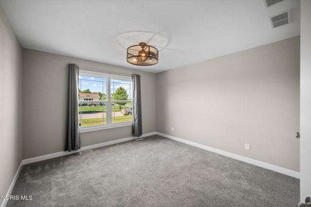 2 Glacier Lane, Delta, OH 43515