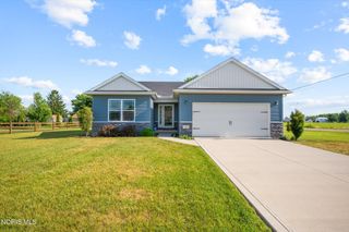 2 Glacier Lane, Delta, OH 43515