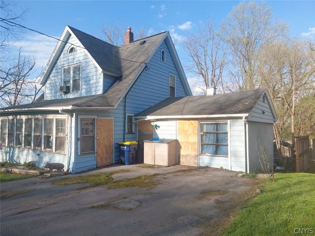 222 Turner Avenue, Camillus, NY 13219