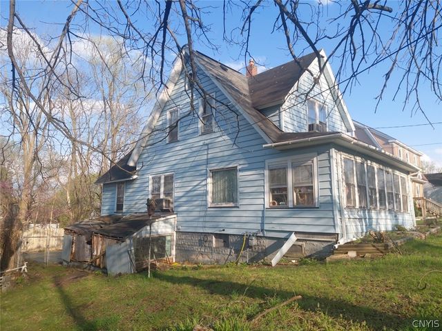 222 Turner Avenue, Camillus, NY 13219