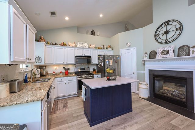 34 Tapestry Lane, Newnan, GA 30265