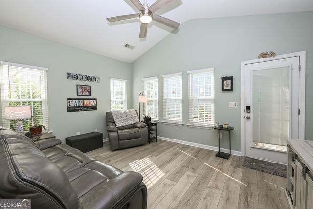 34 Tapestry Lane, Newnan, GA 30265