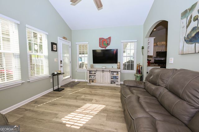 34 Tapestry Lane, Newnan, GA 30265