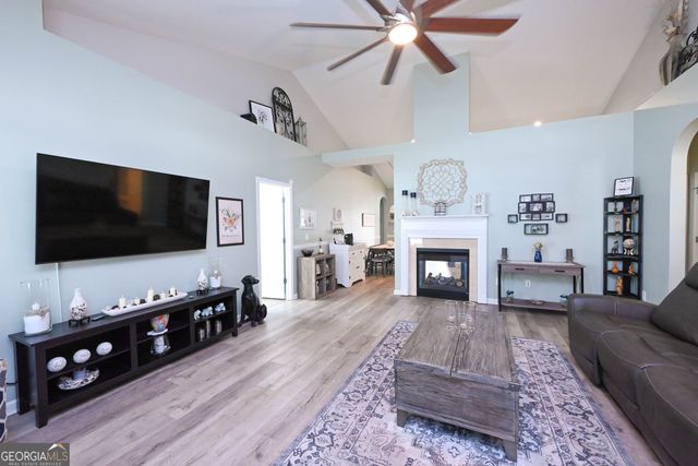 34 Tapestry Lane, Newnan, GA 30265