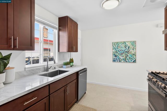 335 S 26Th St, Richmond, CA 94804