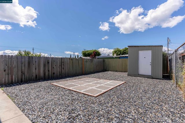 335 S 26Th St, Richmond, CA 94804