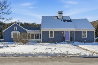 11 West Bradstreet Rd, North Andover, MA 01845