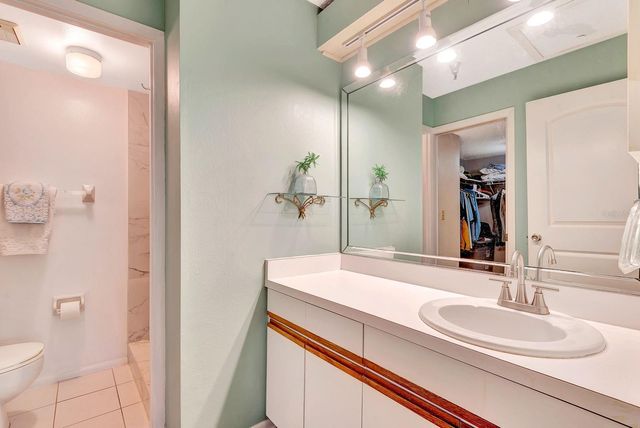 6304 POINTE WEST BOULEVARD A306, Bradenton, FL 34209