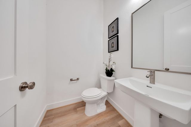 1135 Lake Pointe Parkway, Sugar Land, TX 77478