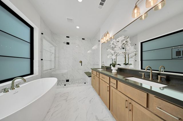 1135 Lake Pointe Parkway, Sugar Land, TX 77478