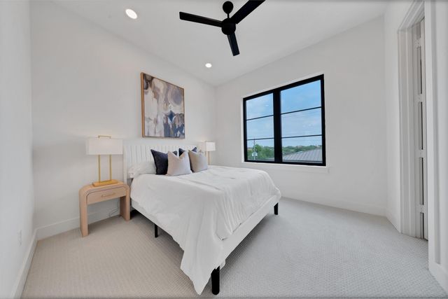 1135 Lake Pointe Parkway, Sugar Land, TX 77478