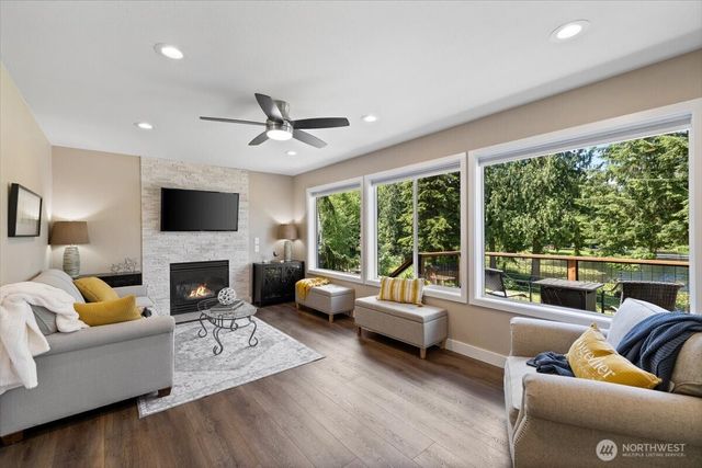 306 Noble Place, Granite Falls, WA 98252