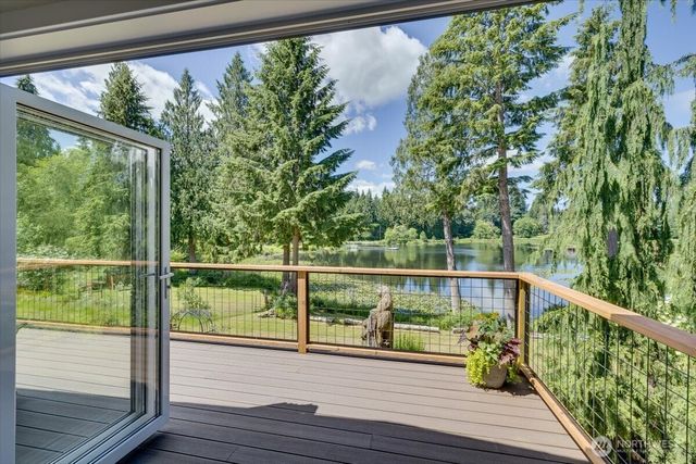 306 Noble Place, Granite Falls, WA 98252