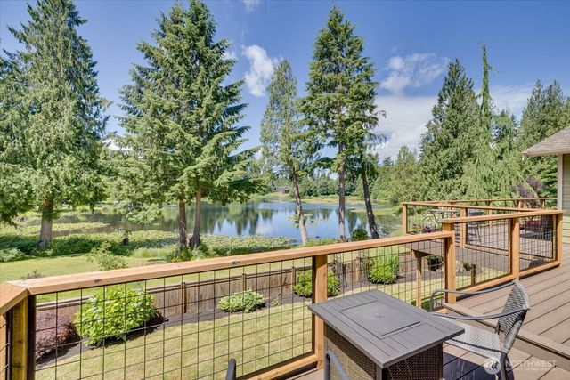 306 Noble Place, Granite Falls, WA 98252