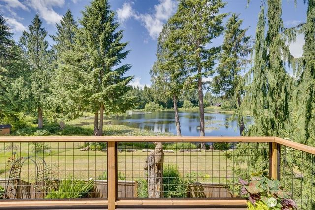 306 Noble Place, Granite Falls, WA 98252