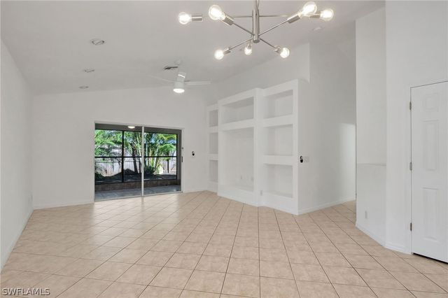 87 Burnt Pine DR, Naples, FL 34119