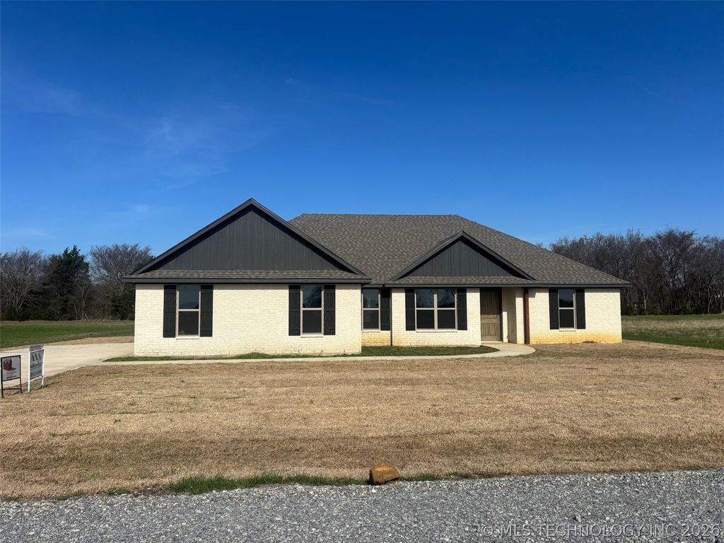 180 Sunset Way, Mead, OK 73449