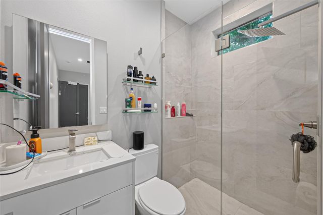 607 Memorial Heights Drive, Houston, TX 77007