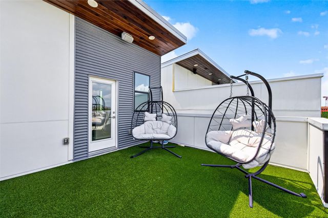 607 Memorial Heights Drive, Houston, TX 77007