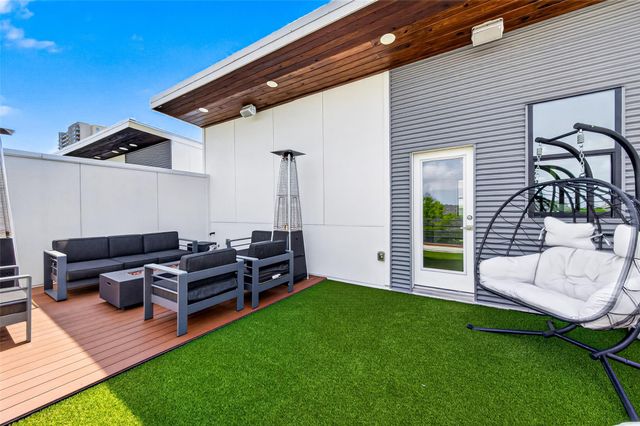 607 Memorial Heights Drive, Houston, TX 77007