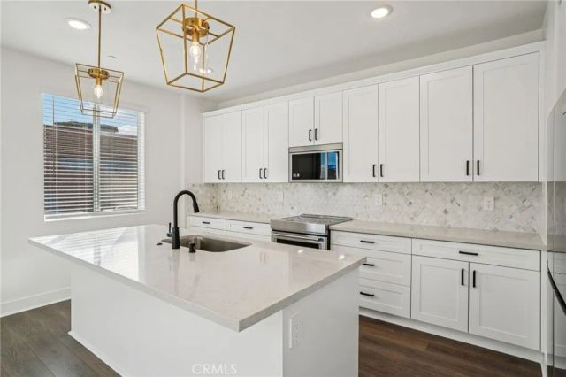 36157 Cameron Place, Palm Desert, CA 92211