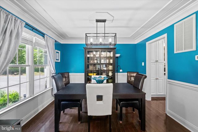 300 SANDY RIDGE RD, Fredericksburg, VA 22405