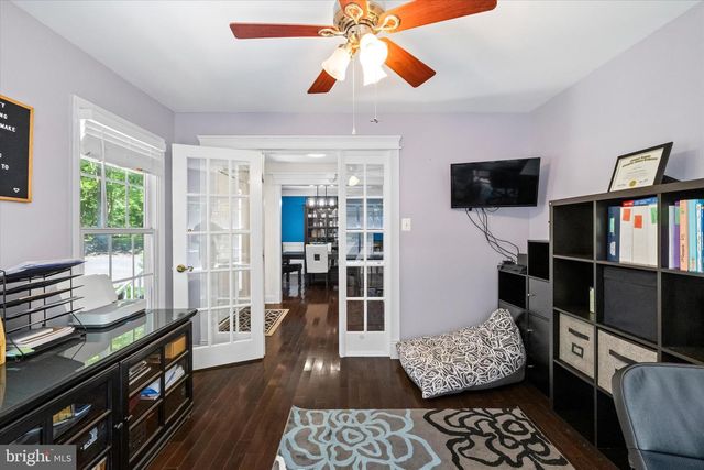 300 SANDY RIDGE RD, Fredericksburg, VA 22405