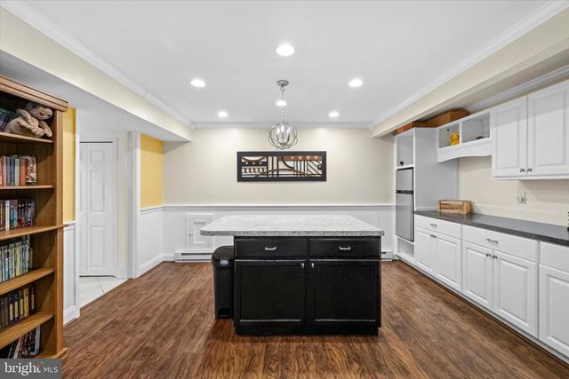 300 SANDY RIDGE RD, Fredericksburg, VA 22405