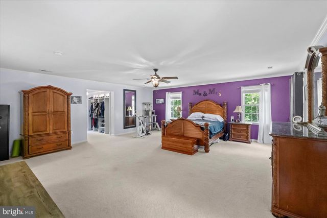 300 SANDY RIDGE RD, Fredericksburg, VA 22405