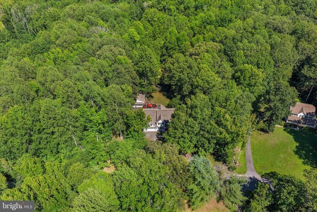 300 SANDY RIDGE RD, Fredericksburg, VA 22405