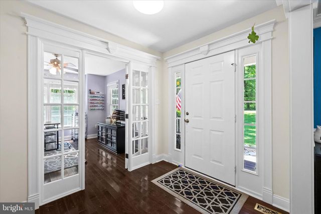 300 SANDY RIDGE RD, Fredericksburg, VA 22405