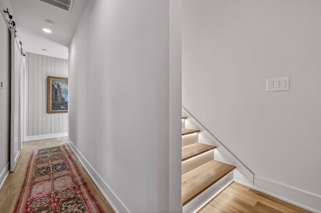 2080 12th Ave, S, Nashville, TN 37204