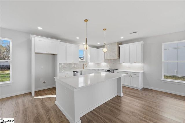 33 Gentry Street, Greenville, SC 29611