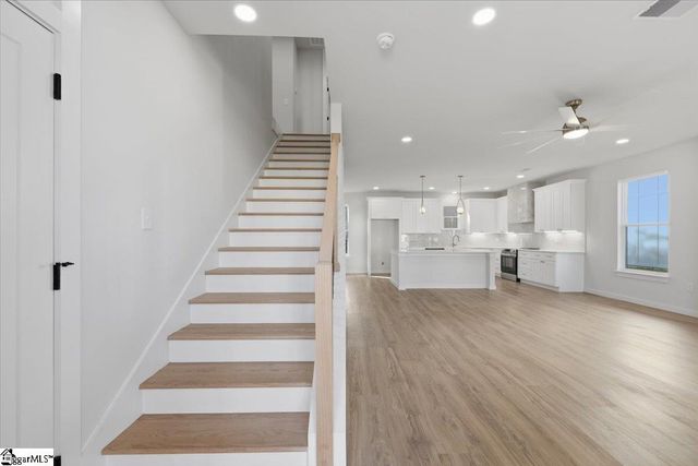 33 Gentry Street, Greenville, SC 29611