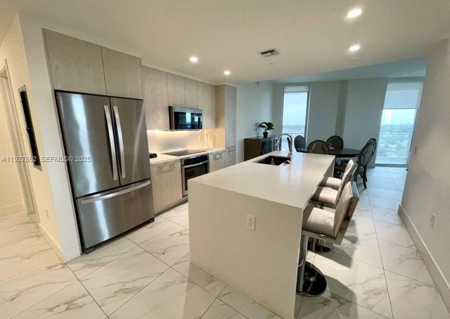 2000 Metropica Way 1009, Sunrise, FL 33323