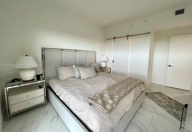 2000 Metropica Way 1009, Sunrise, FL 33323