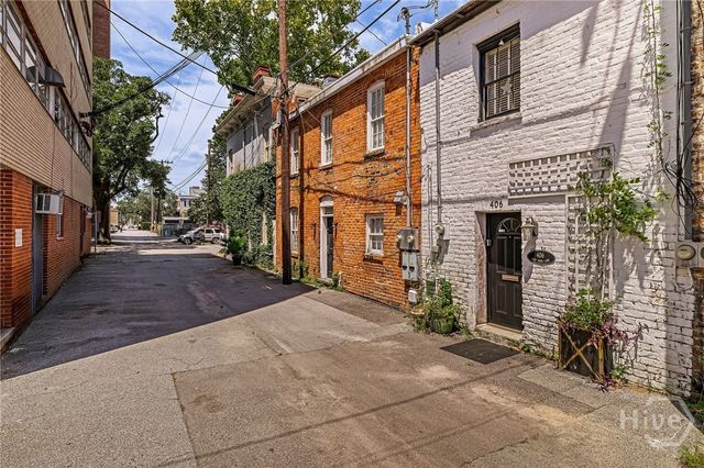 407 E Jones Street, Savannah, GA 31401