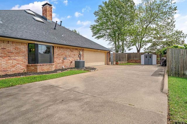 3912 Allendale, Tyler, TX 75701